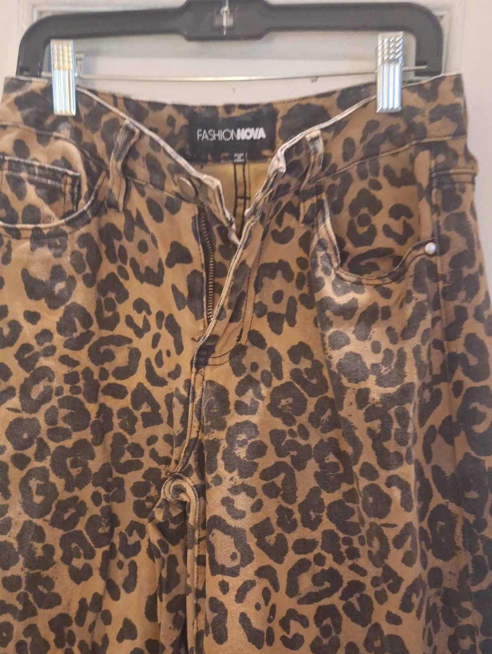 Fashion Nova womens Leopard denim wide leg jeans- Brown/Black